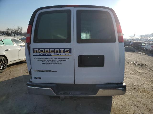 1GCGG25V271141232 - 2007 CHEVROLET EXPRESS G2 WHITE photo 6