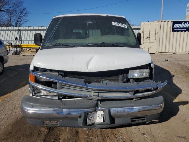 1GBFG15R421145532 - 2002 CHEVROLET EXPRESS G1 WHITE photo 5