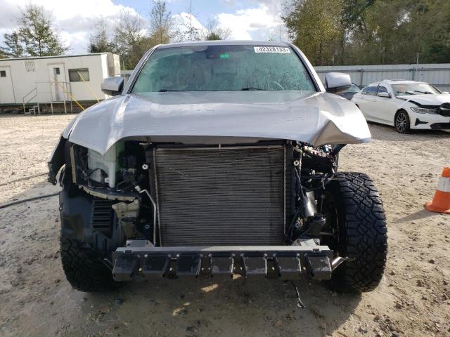 5TFAX5GN5LX184099 - 2020 TOYOTA TACOMA DOUBLE CAB 银色 照片 5