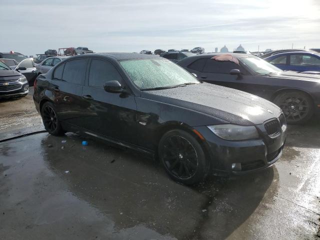 WBAPH7C59BE680961 - 2011 BMW 328 I BLACK photo 4