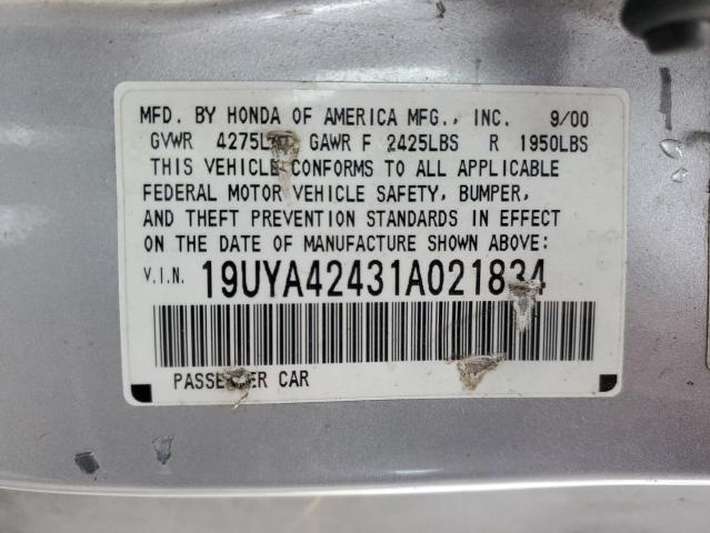 19UYA42431A021834 - 2001 ACURA 3.2CL SILVER photo 12