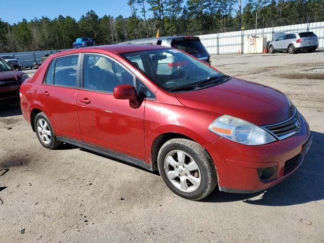 3N1BC1AP5BL456571 - 2011 NISSAN VERSA S RED photo 4