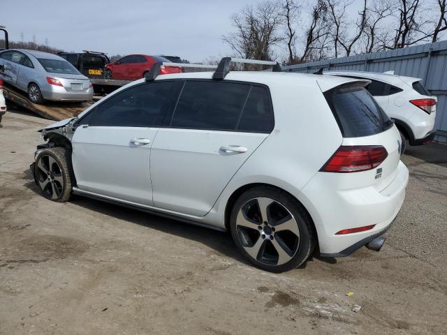 3VW447AUXJM265438 - 2018 VOLKSWAGEN GTI S/SE WHITE photo 2