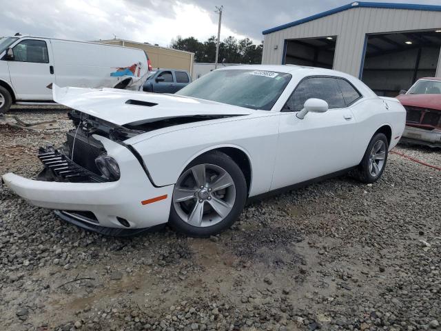 2C3CDZAGXKH672569 - 2019 DODGE CHALLENGER SXT WHITE photo 1