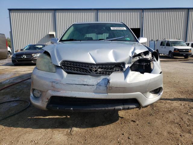 2T1KR32E06C616417 - 2006 TOYOTA COROLLA MA XR SILVER photo 5