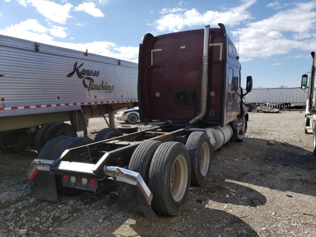 1XKTDU9X87J149046 - 2007 KENWORTH CONSTRUCTI T2000 MAROON photo 4