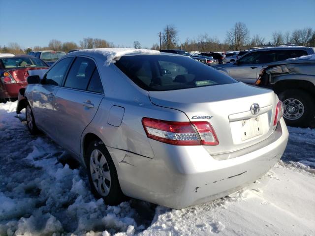 4T1BF3EK6AU109457 - 2010 TOYOTA CAMRY BASE SILVER photo 2