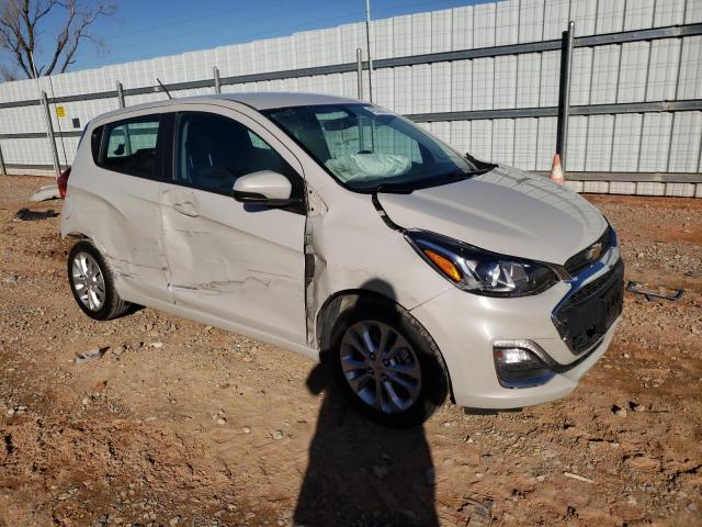 KL8CD6SA3MC746594 - 2021 CHEVROLET SPARK 1LT BEIGE photo 4