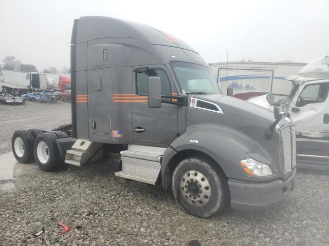 2019 KENWORTH CONSTRUCTI T680, 