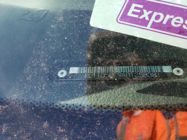 KL1TD5DE9AB125838 - 2010 CHEVROLET AVEO LS 黄色 照片 12