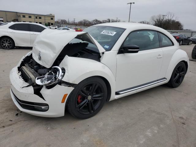 2012 VOLKSWAGEN BEETLE TURBO, 