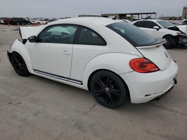 3VWVA7AT8CM618346 - 2012 VOLKSWAGEN BEETLE TURBO WHITE photo 2