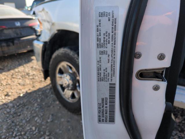 3C6UR5DL7NG235983 - 2022 RAM 2500 BIG HORN/LONE STAR WHITE photo 12