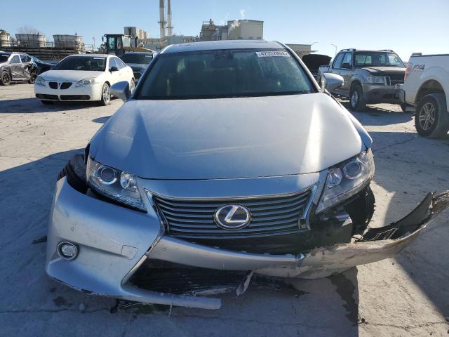 JTHBW1GG2E2064311 - 2014 LEXUS ES 300H SILVER photo 5