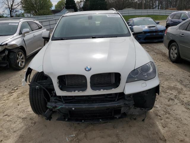 5UXZV4C52D0B00289 - 2013 BMW X5 XDRIVE35I WHITE photo 5