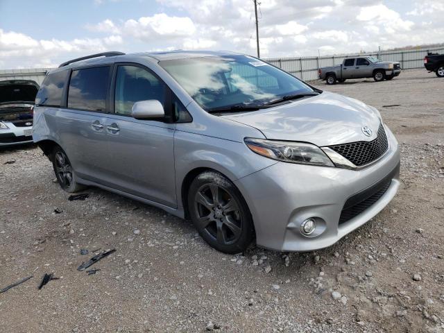 5TDXZ3DC5HS836342 - 2017 TOYOTA SIENNA SE SILVER photo 4