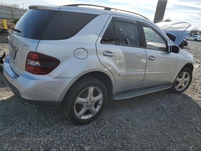 4JGBB86E78A433823 - 2008 MERCEDES-BENZ ML 350 SILVER photo 3