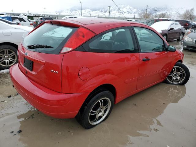 3FAFP31N75R128976 - 2005 FORD FOCUS ZX3 RED photo 3