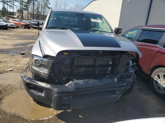 1C6RR7LT8KS699050 - 2019 RAM 1500 CLASS SLT SILVER photo 5