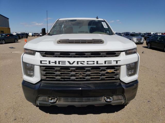 1GC1YME79NF300750 - 2022 CHEVROLET SILVERADO K2500 CUSTOM WHITE photo 5