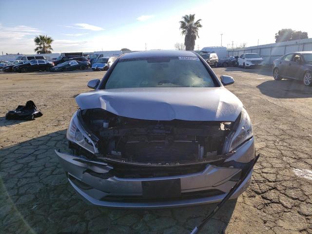 5NPE24AF9HH576243 - 2017 HYUNDAI SONATA SE SILVER photo 5