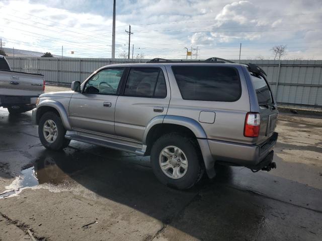 JT3HN86R020390498 - 2002 TOYOTA 4RUNNER SR5 GOLD photo 2