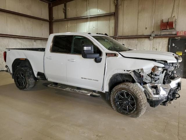 1GT59MEY3NF242979 - 2022 GMC SIERRA K2500 SLE WHITE photo 4