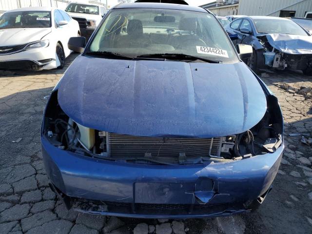 1FAHP34N68W263971 - 2008 FORD FOCUS S/SE BLUE photo 5