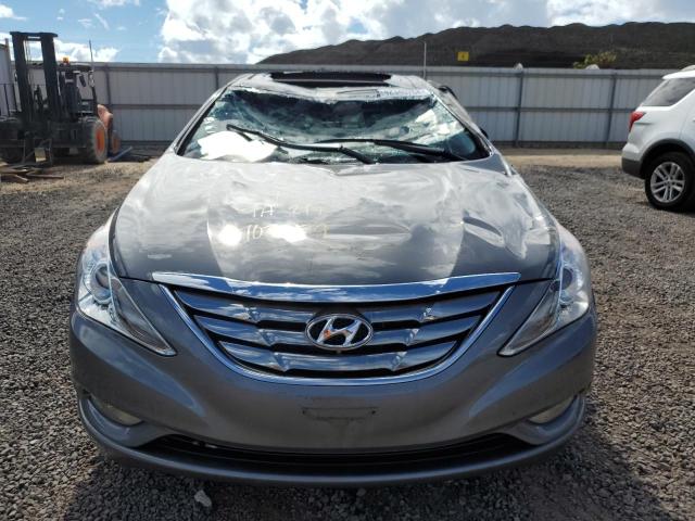 5NPEC4AB1DH579156 - 2013 HYUNDAI SONATA SE GRAY photo 5