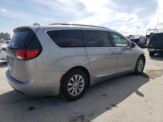 2C4RC1BG2JR290361 - 2018 CHRYSLER PACIFICA TOURING L SILVER photo 3