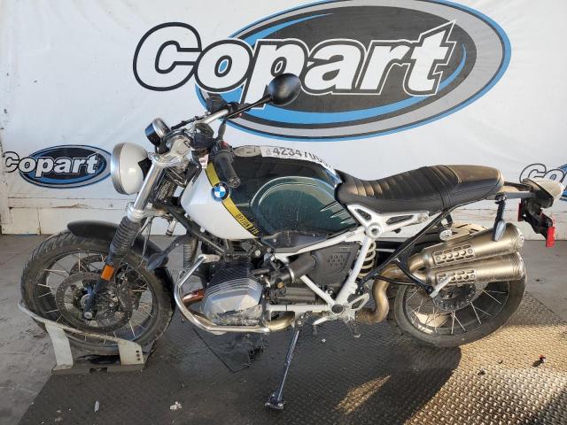 WB10L7300P6H49383 - 2023 BMW R NINE T SCRAMBLER BLACK photo 3