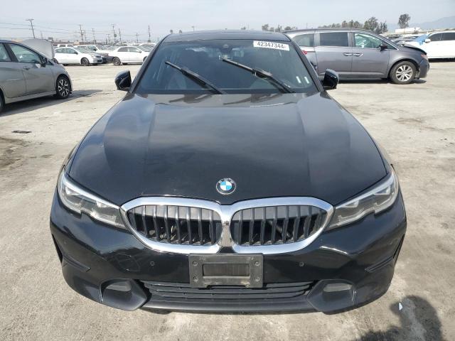 WBA5R1C51KAK06785 - 2019 BMW 330I BLACK photo 5