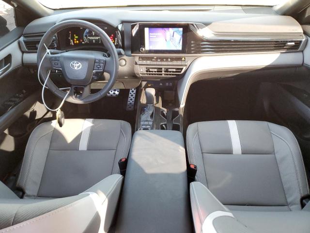 4T1DAACK6SU563112 - 2025 TOYOTA CAMRY XSE SILVER photo 8