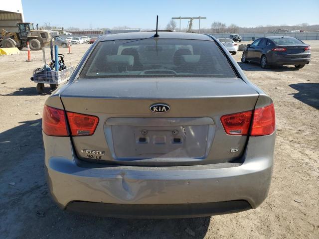 KNAFU4A29A5850006 - 2010 KIA FORTE EX SILVER photo 6