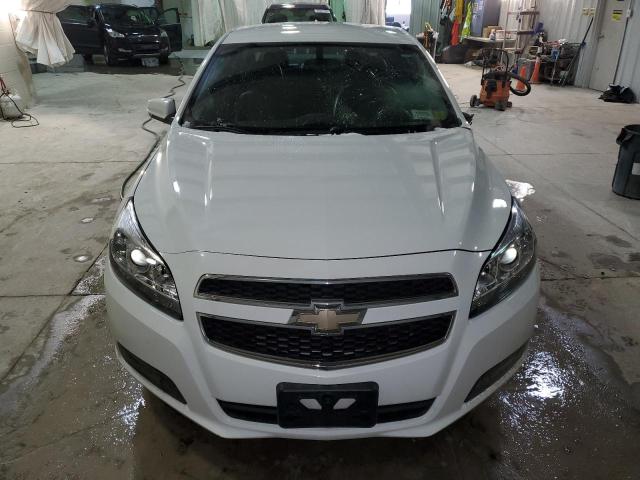 1G11C5SA4DF352749 - 2013 CHEVROLET MALIBU 1LT თეთრი ფოტო 5
