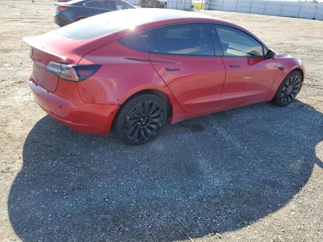 5YJ3E1EA6NF188912 - 2022 TESLA MODEL 3 RED photo 3