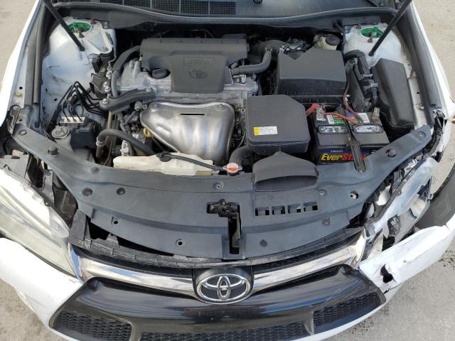 4T1BF1FK5GU202921 - 2016 TOYOTA CAMRY LE WHITE photo 11