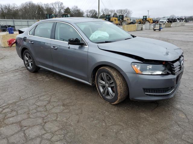 1VWBP7A38DC083054 - 2013 VOLKSWAGEN PASSAT SE GRAY photo 4