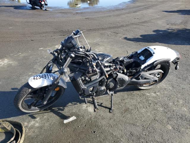 JKAENEC17JDA01291 - 2018 KAWASAKI EN650 C WHITE photo 2