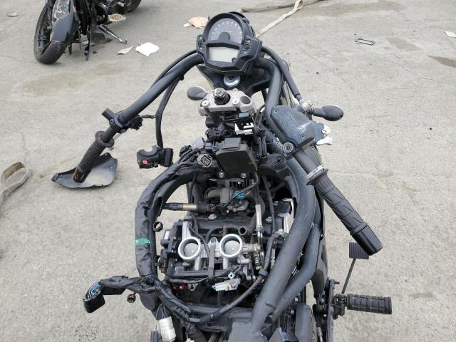 JKAENEC17JDA01291 - 2018 KAWASAKI EN650 C WHITE photo 5