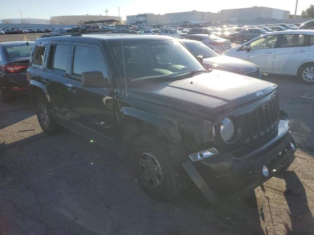 1C4NJPBB4HD170960 - 2017 JEEP PATRIOT SPORT BLACK photo 4