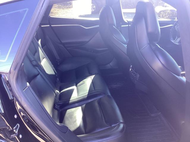 5YJSA1E25HF215876 - 2017 TESLA MODEL S შავი ფოტო 6