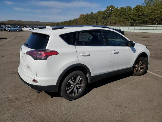 JTMRFREV2JJ179958 - 2018 TOYOTA RAV4 ADVENTURE WHITE photo 3