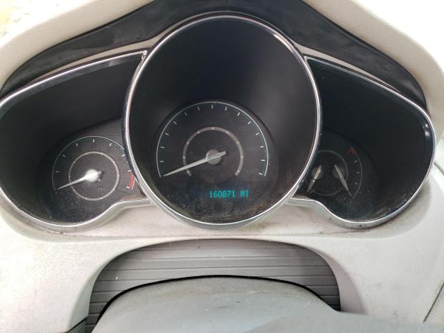 1G1ZC5E05CF158042 - 2012 CHEVROLET MALIBU 1LT SILVER photo 9