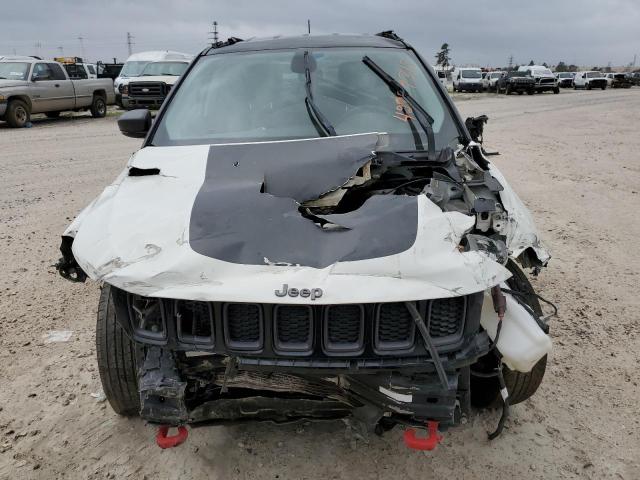 3C4NJDDB7LT159367 - 2020 JEEP COMPASS TRAILHAWK WHITE photo 5