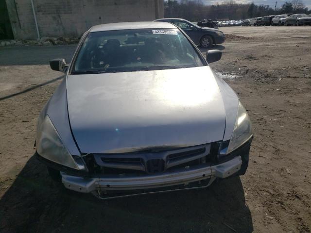 1HGCM56105A187497 - 2005 HONDA ACCORD DX SILVER photo 5