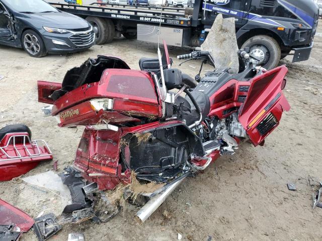 1HFSC223XVA903749 - 1997 HONDA GL1500 SE12 RED photo 4