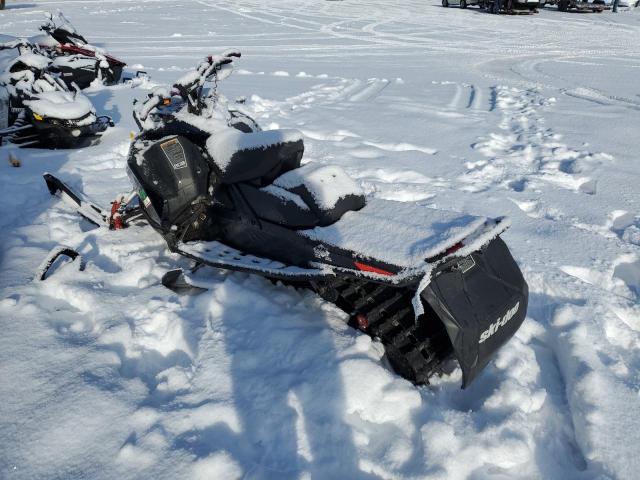 2BPSUFMB5MV000283 - 2021 SKI DOO RENEGADE BLACK photo 3