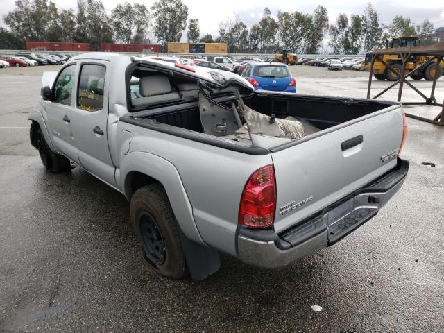 5TEJU62N06Z237522 - 2006 TOYOTA TACOMA DOUBLE CAB PRERUNNER SILVER photo 2