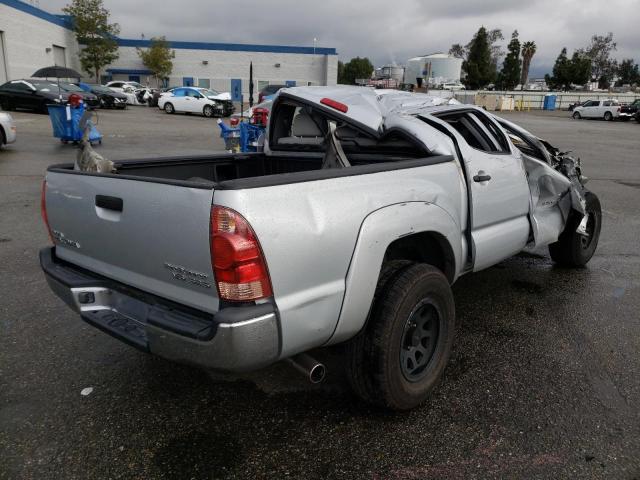 5TEJU62N06Z237522 - 2006 TOYOTA TACOMA DOUBLE CAB PRERUNNER SILVER photo 3